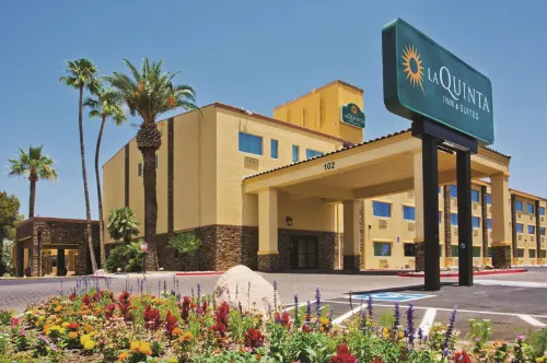 La Quinta Inn & Suites by Wyndham Tucson - Reid Park Extérieur Photos