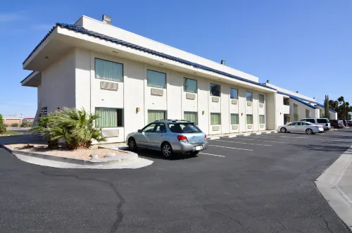 Motel 6 North Palm Springs, CA - North Extérieur Photos