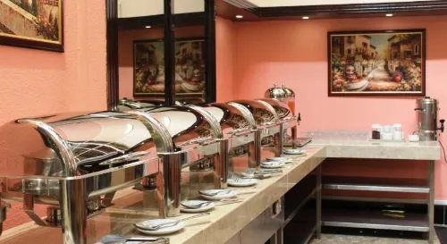 Mount Royal Hotel Dining Photos