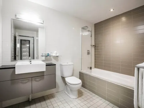 Novotel Darwin Airport Rooms Photos