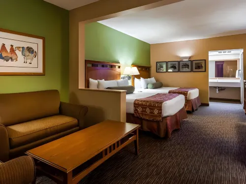 Best Western Plus Kings Inn  Suites Photos