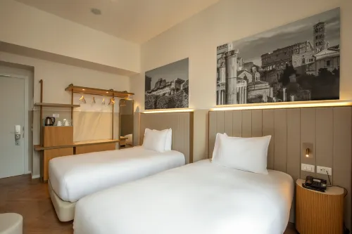 Cosmopolita Hotel Rome, Tapestry Collection by Hilton Rooms Photos
