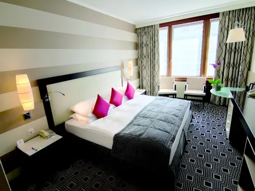 Hilton Geneva Hotel and Conference Centre Photos