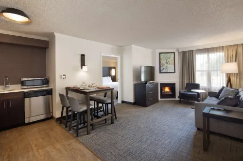 Sonesta ES Suites Fresno Chambres Photos