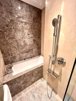 Rixx Kamar Photos
