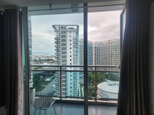 Azure Staycation Philippines by AMRS Near Manila International Airport Rooms Photos
