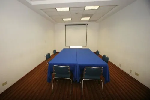 Wyndham Garden Monterrey Valle Real Business Facilities Photos