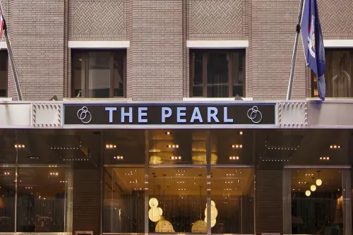 The Pearl Hotel Exterior Photos