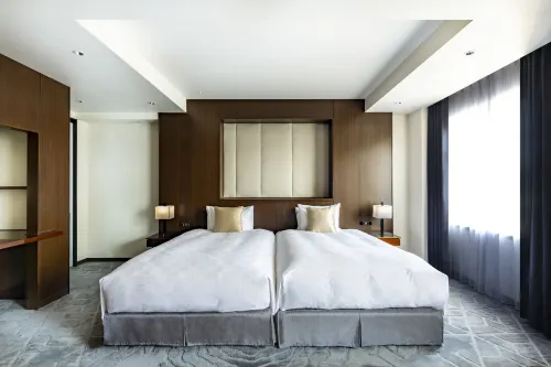 The Royal Park Hotel Kyoto Sanjo Photos