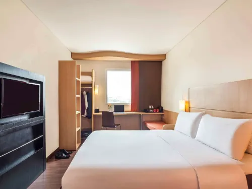 Ibis Surabaya City Center Kamar Photos
