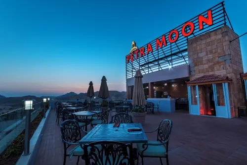 Petra Moon Hotel Public Areas Photos