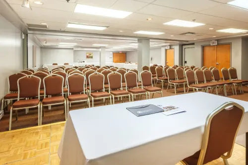 Hotel Ambassadeur et Suites Espaces Affaires Photos