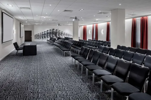 Radisson Blu Hotel Edinburgh City Centre Business Facilities Photos