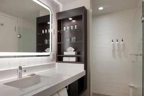 Delta Hotels Victoria Ocean Pointe Resort Rooms Photos