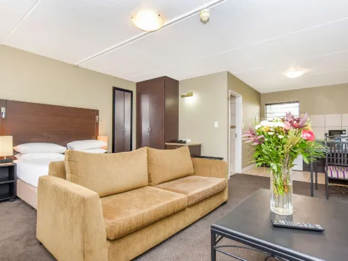 Mercure Johannesburg Bedfordview Hotel Rooms Photos