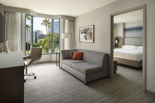 Costa Mesa Marriott Photos