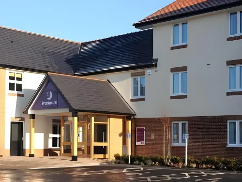 Ibis Coleraine Riverside Extérieur Photos