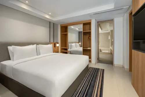 Holiday Inn Express Bali Sunset Road Photos
