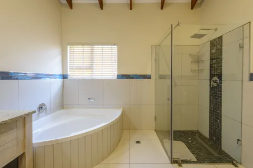 The Kingdom Resort Kamar Photos