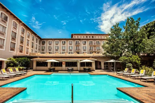 Garden Court or Tambo International Airport Loisirs et amusements Photos