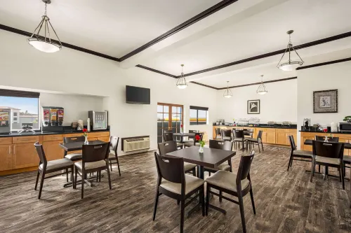 Baymont by Wyndham Monterey Park Mahlzeiten Photos