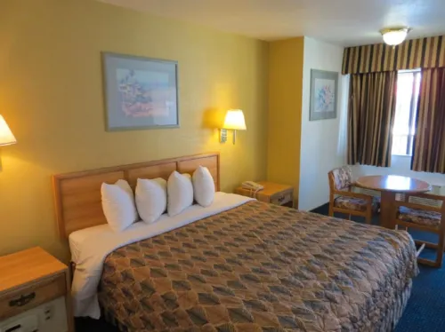Travelodge by Wyndham Banning CA Near Casino/Outlet Mall Zimmer Photos