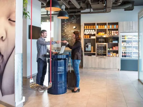 Ibis Budget Lausanne Bussigny À proximité de l'hôtel Photos