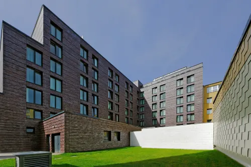 Hampton by Hilton Berlin City West Exterior Photos