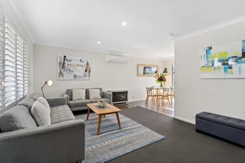 West End Motor Lodge Rooms Photos