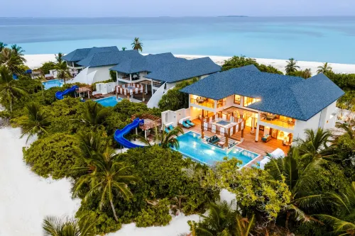 Hideaway Beach Resort & Spa Eksterior Photos