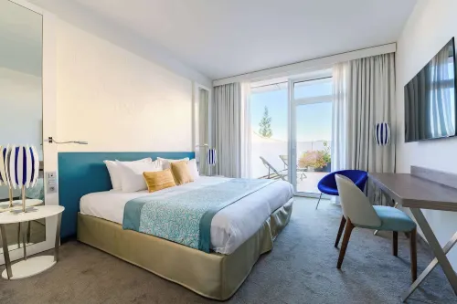 Golden Tulip Marseille Euromed Chambres Photos