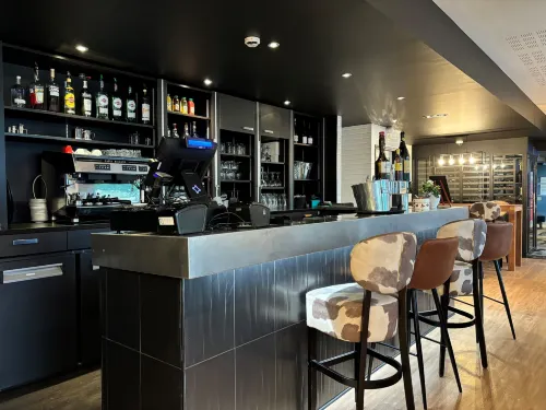 Hôtel Ibis Lyon Caluire Cité Internationale Loisirs et amusements Photos