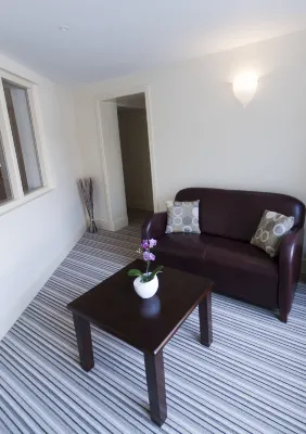 Castle Limes Hotel Rooms Photos