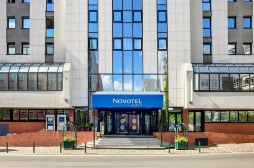 Novotel Paris Suresnes Longchamp Exterior Photos