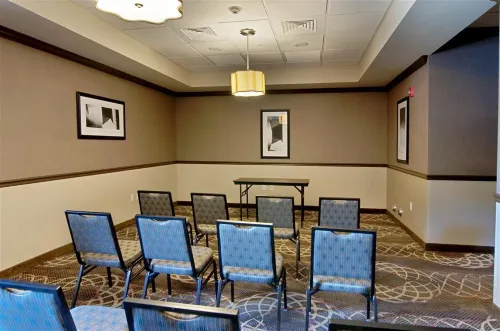 Best Western Plus Miami Airport North Hotel  Suites Бизнес-удобства Photos