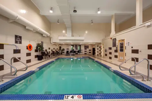 Best Western Plus Fort Saskatchewan Inn  Suites Loisirs et amusements Photos