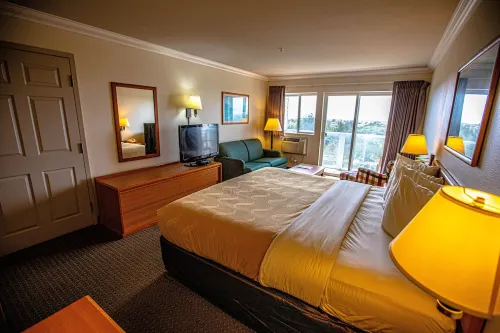 Coratel Inn and Suites by Jasper Ocean Shores Photos