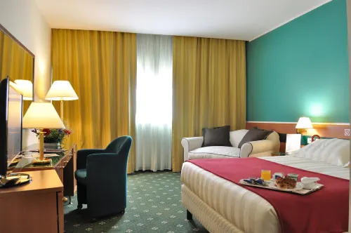 BV Hotel Oly Номера Photos