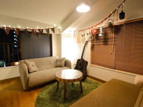 R Guest House Kamar Photos