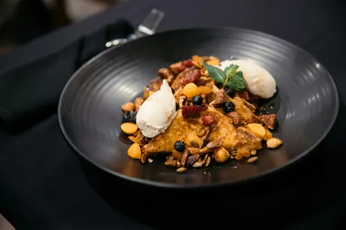 Quebec City Marriott Downtown Dining Photos