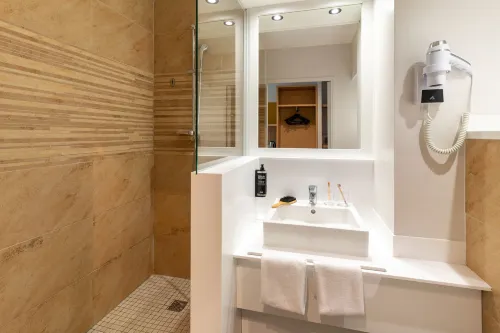 Ibis Styles Biarritz Plage Rooms Photos
