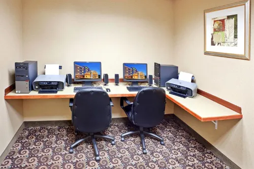 Holiday Inn Express & Suites Marysville Khu vực công cộng Photos