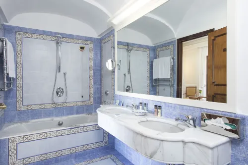 Grand Hotel de la Ville Camere Photos