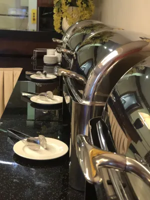 Khách Sạn Hanoi Gallant Ăn uống Photos