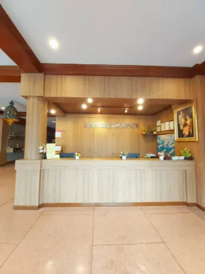 Suriwong Chumphon Hotel Espaces publics Photos