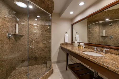 Best Western Plus Island Palms Hotel & Marina Rooms Photos