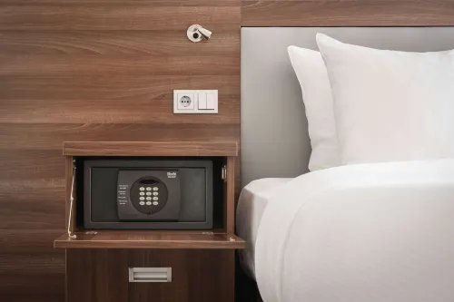 Hampton by Hilton Amsterdam Centre East Rooms Photos