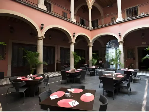 Casa Pedro Loza Restauration Photos