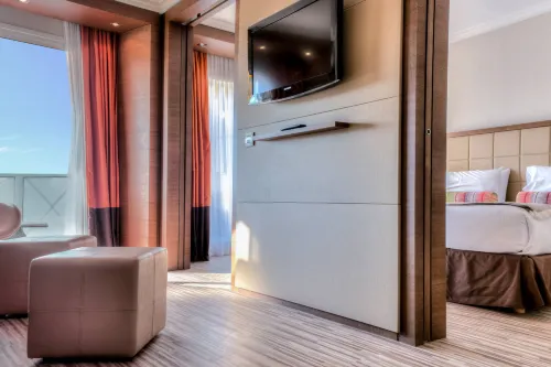 AC Hôtel Ambassadeur Antibes - Juan-les-Pins Chambres Photos