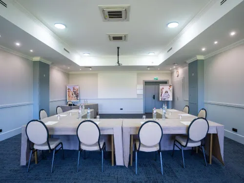 Mercure Luxembourg Kikuoka Golf and Spa Business Facilities Photos